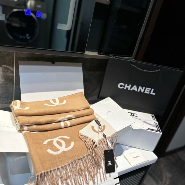 Chanel autumn and winter cashmere scarf(3colors)