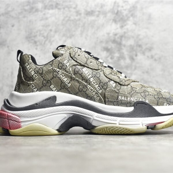 HACKER Triple S Sneaker