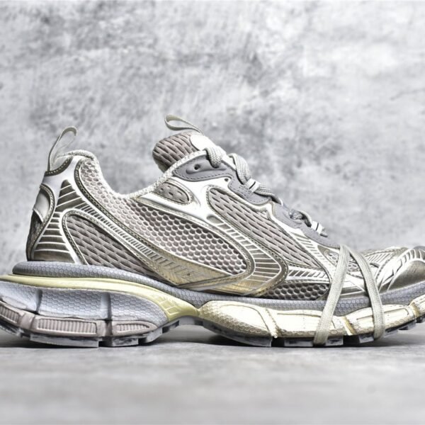 Balenciaga 3XL Trainers In Off White