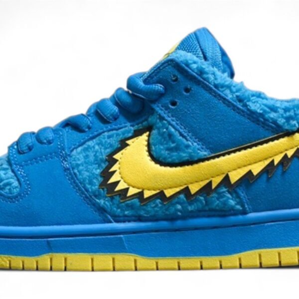 SB Dunk Low Grateful Dead Bears Blue